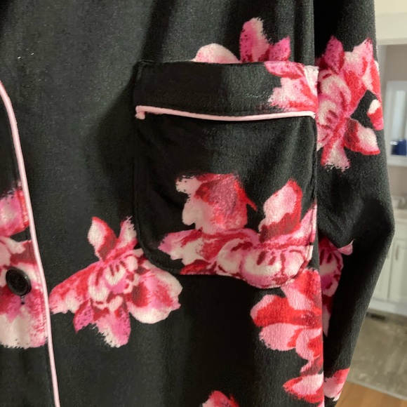 NWTS Ladies 2 Piece Pajamas - Picture 2 of 8